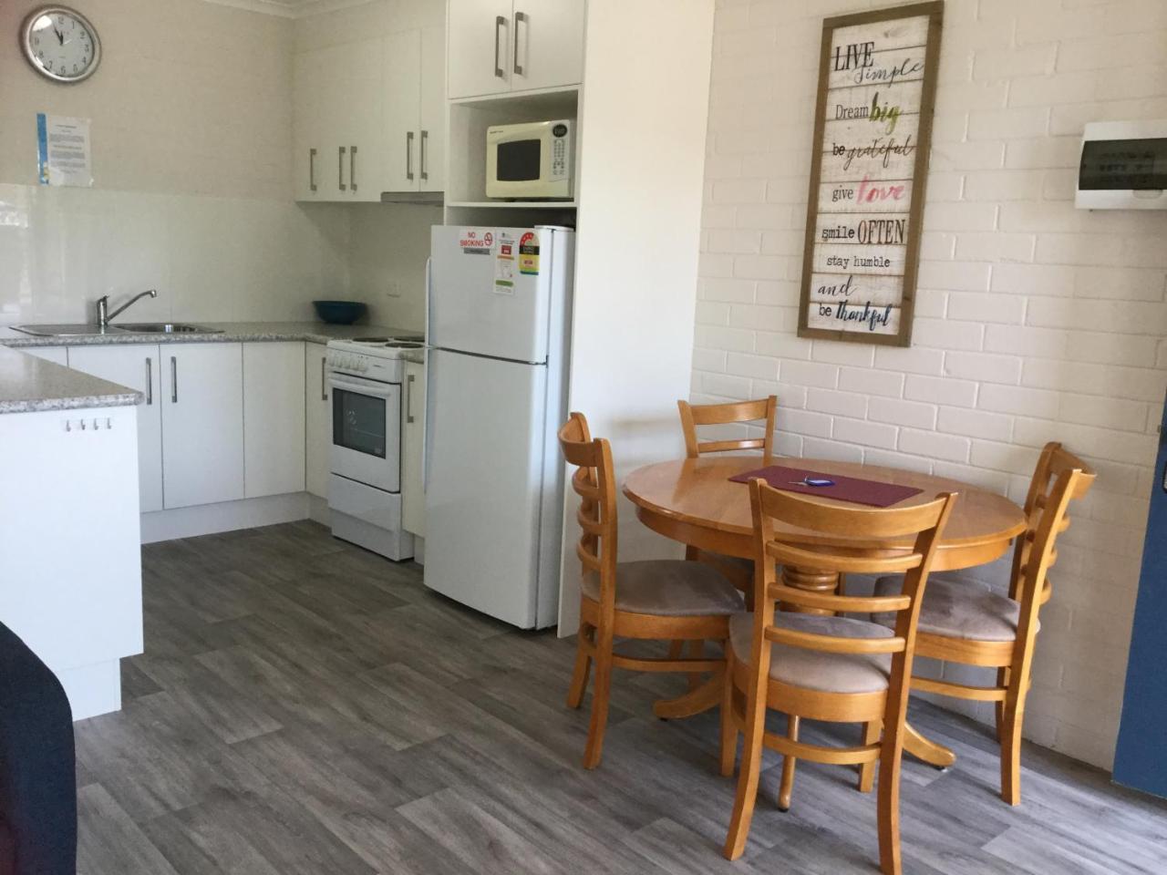 Calendo Apartments Merimbula Luaran gambar